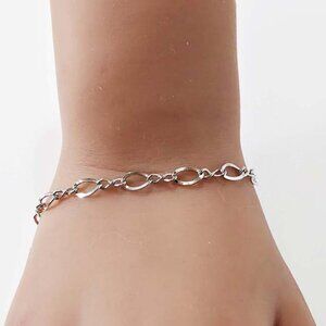 Sterling Silver Figure 8 Link Bracelet
